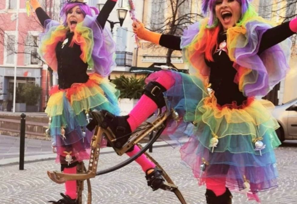 LES CLOWNETTES SONT DE SORTIE